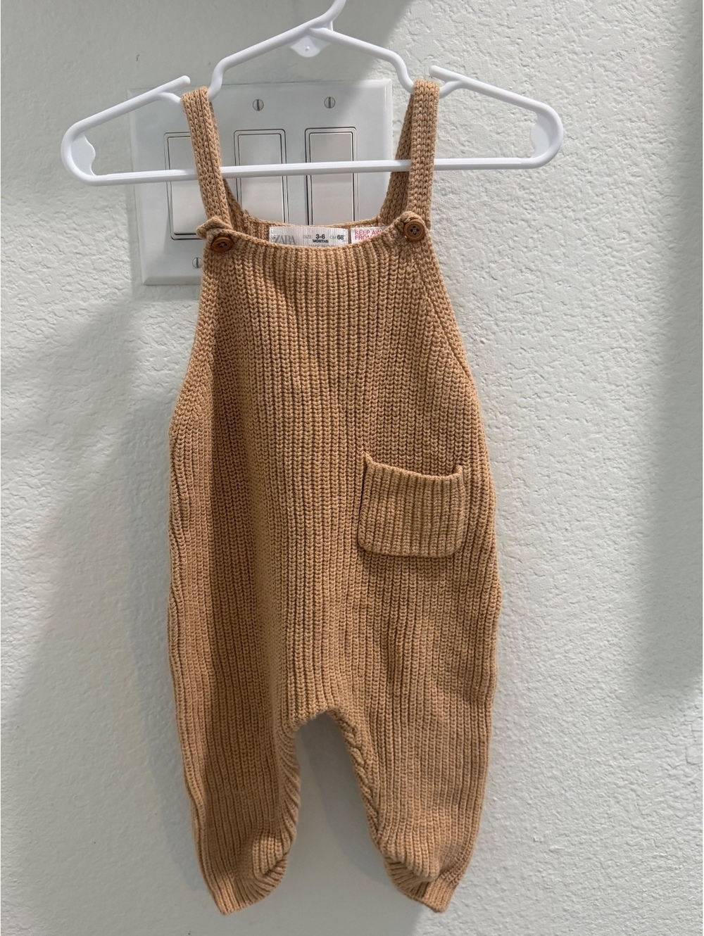 Zara Knit Overalls size 3-6 months